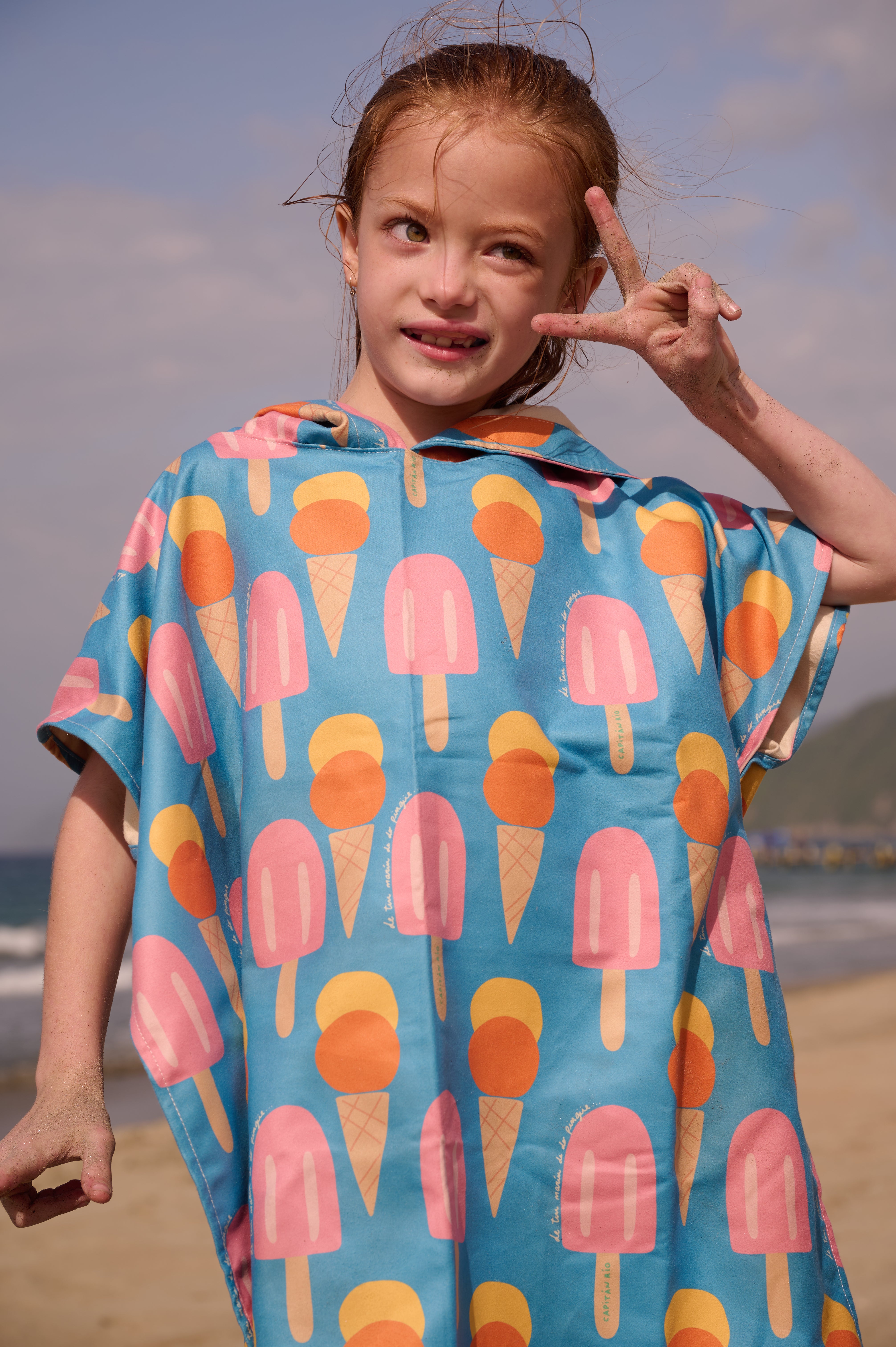 PONCHO DE TIN MARÍN